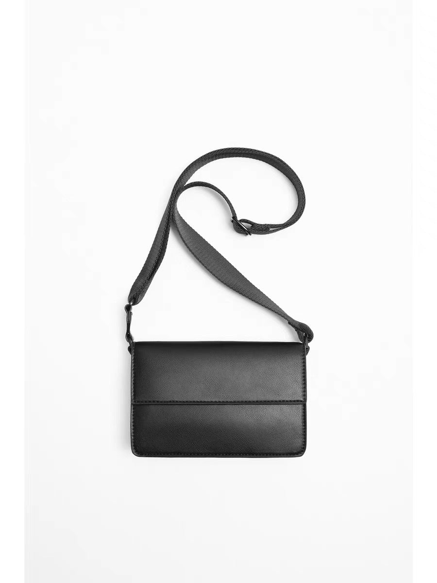 Men's Innovative Retro Black Flap Fashionable Men's Messenger Bags