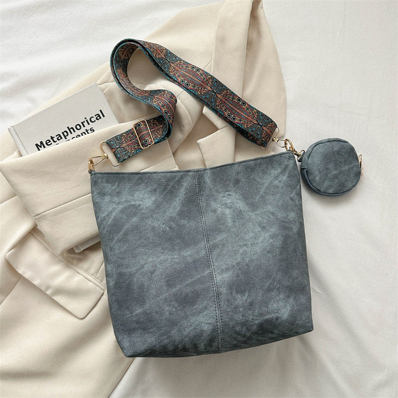 Large Capacity Fashion Retro Commuter Wide Strap Tote Bags