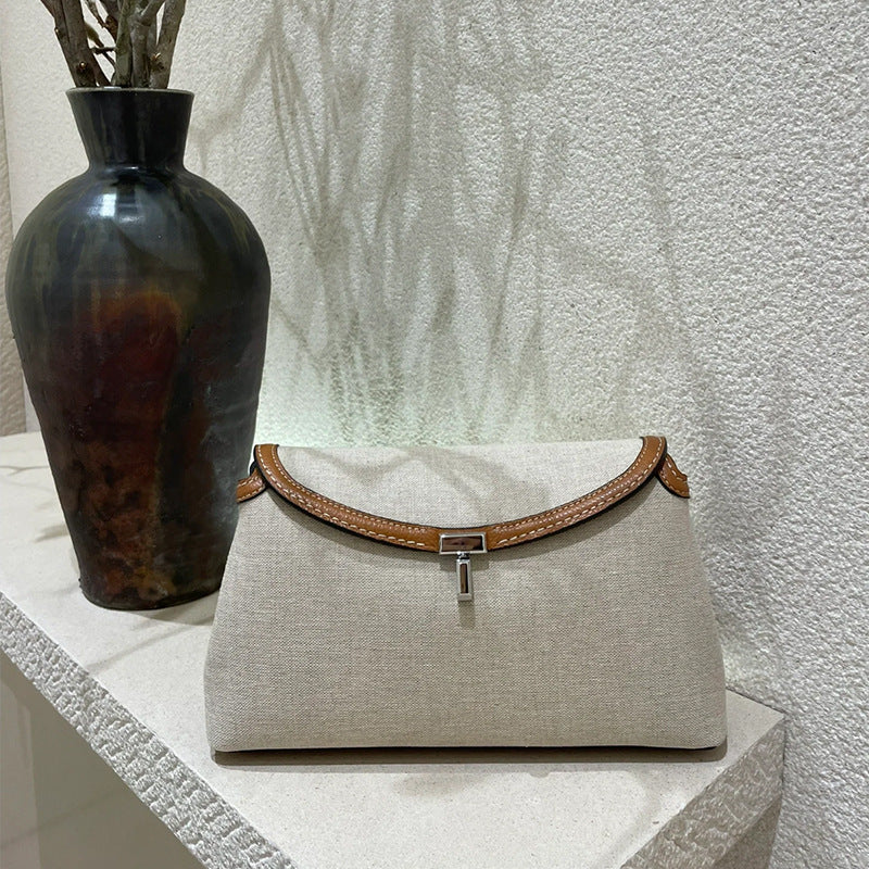 Popular Innovative Shape Texture Leather Clutch Lock