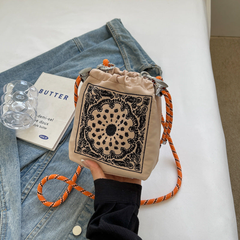 Women's Simple Embroidered Cloth Paisley Mobile Shoulder Bags