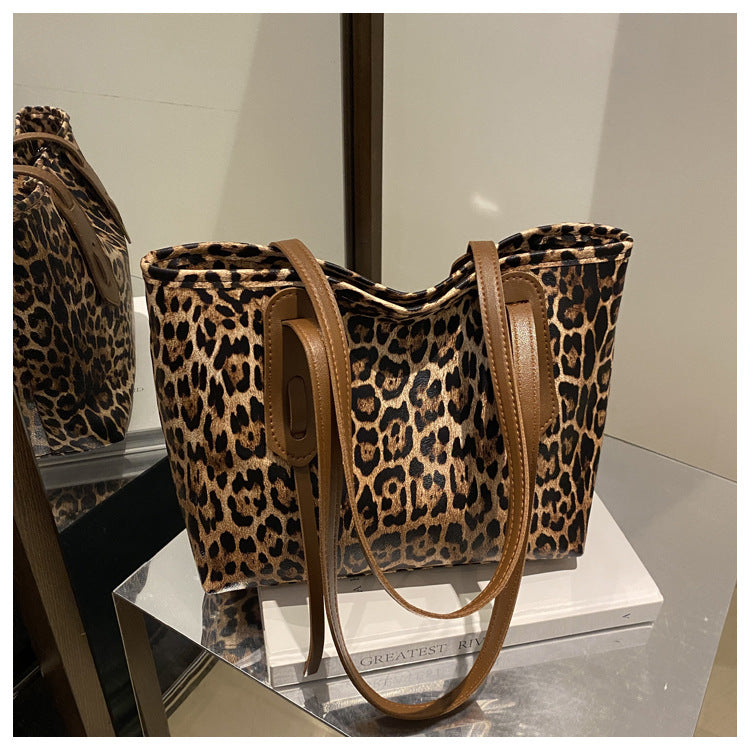Women's Large Capacity Simple Leopard Print Winter Tote Bags