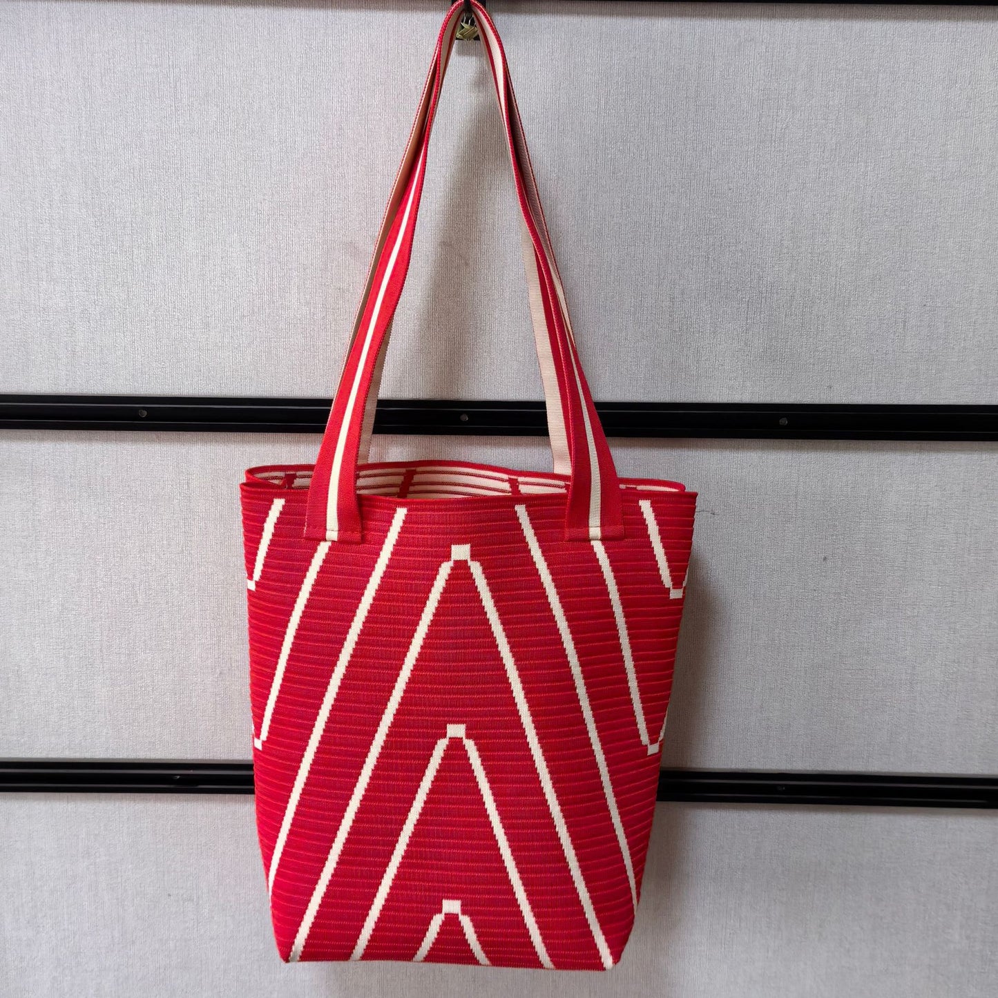 Women's Niche Wave Pattern Large Capacity Totes Tote Bags