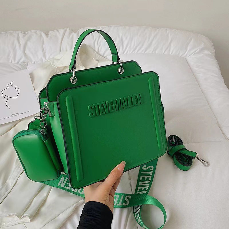 Women's Classic Innovative Fashion Large Capacity Shoulder Bags