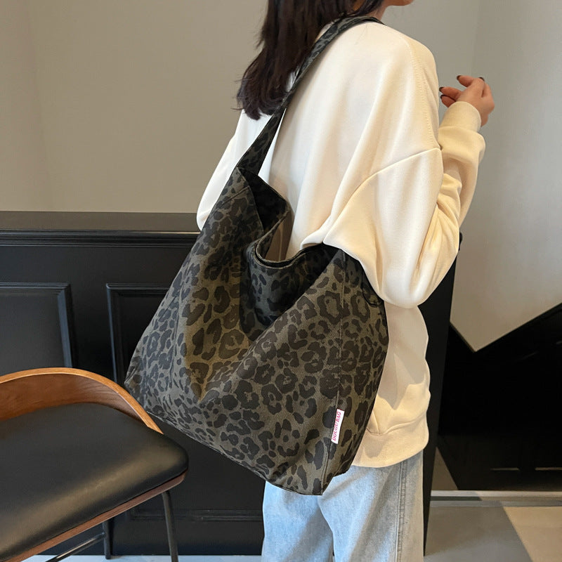 Women's Leopard Print Canvas Korean Large Capacity Commuter Shoulder Bags