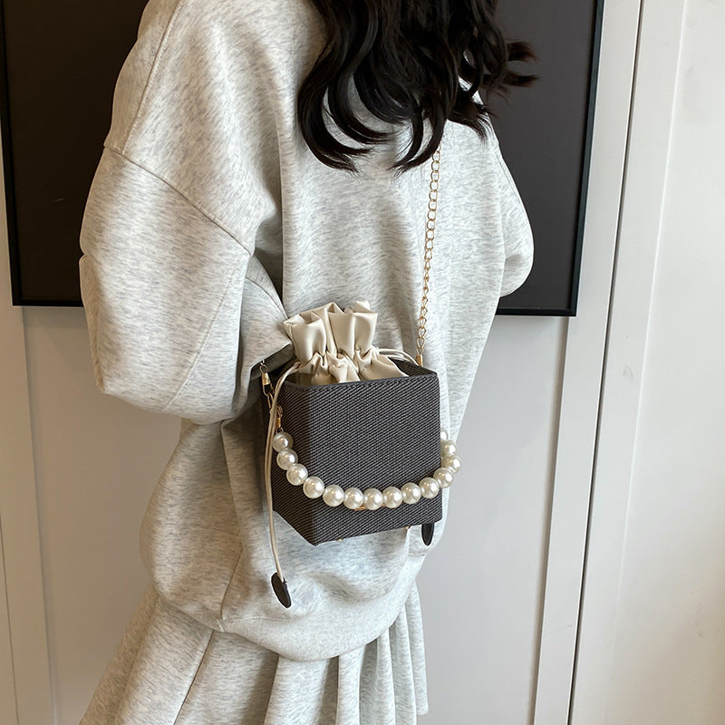 Women's Cool Versatile Pearl Autumn Fashion Shoulder Bags
