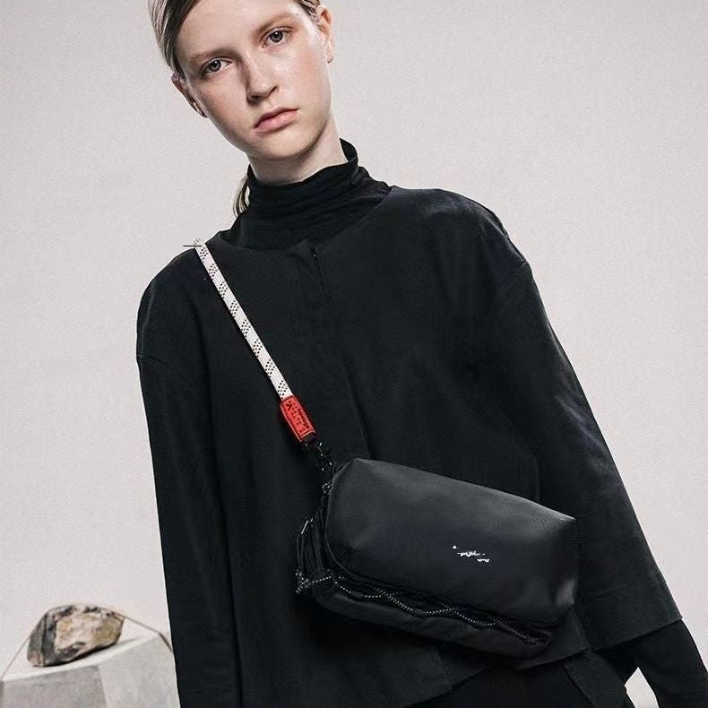 Women's Mobile Fashion Leisure Lightweight Unisex Mountain Bags