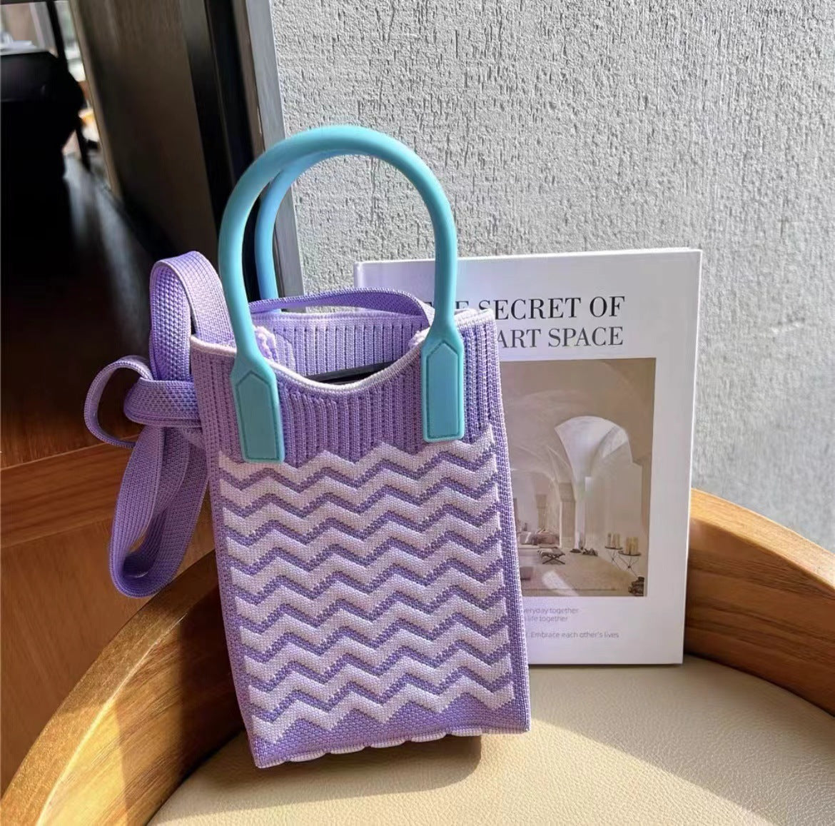 Fashionable Knitted Mobile Lightweight High-grade Love Phone Bags