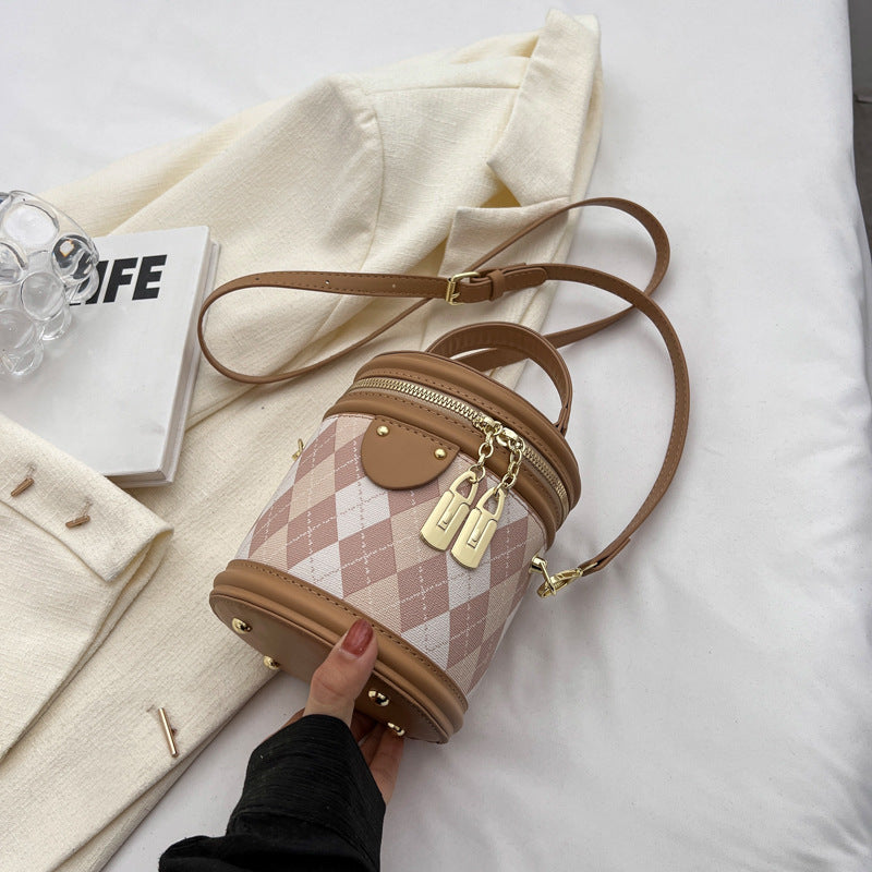 Women's Retro Easy Matching Autumn Fashion Texture Shoulder Bags