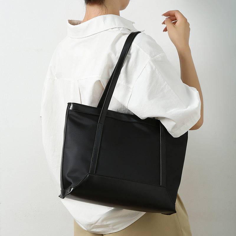 Women's Large Capacity Nylon Stitching Fashion Commuter Tote Bags
