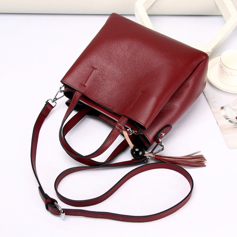 Women's Summer Simple Light Luxury Commuter Large Shoulder Bags