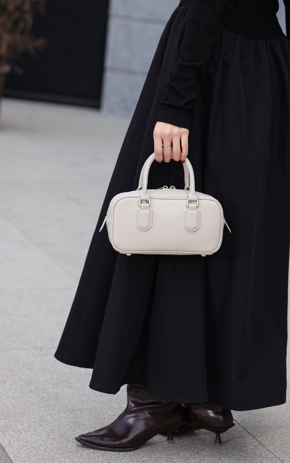 Classy Women's Boston Bowling Niche Pillow Bags