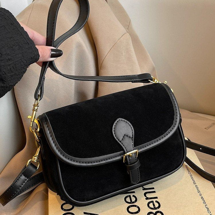 Women's High-grade Retro One Saddle Temperament Wild Tofu Crossbody Bags