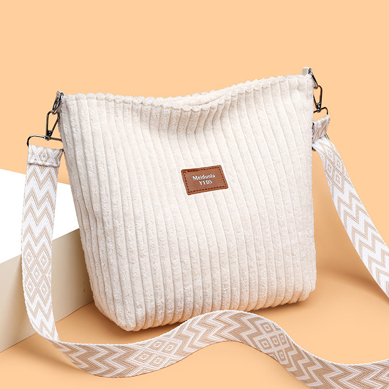 Women's Large Capacity Fashion Simple Commute Solid Crossbody Bags