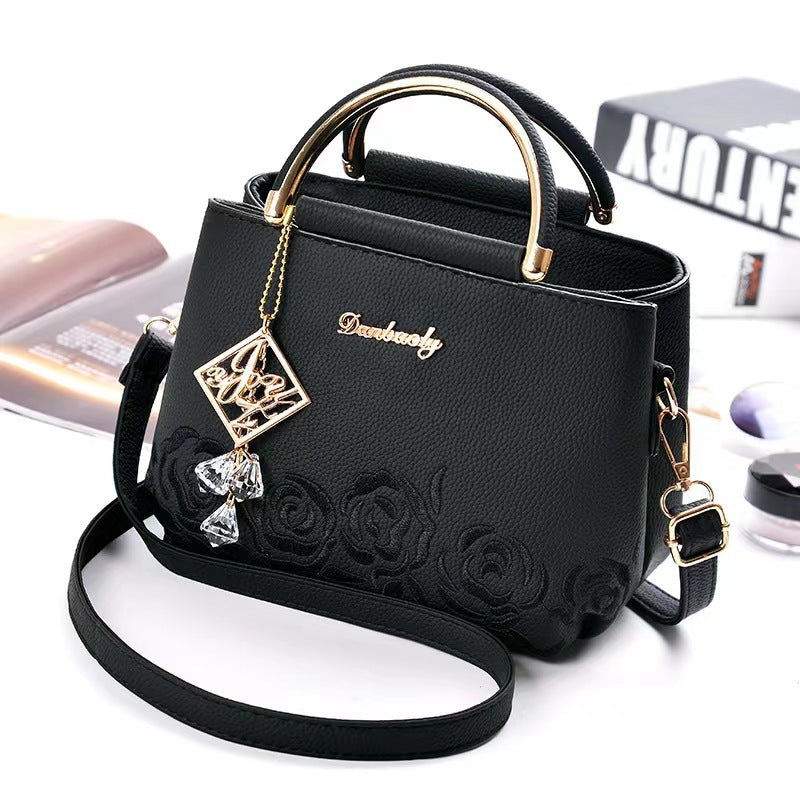 Women's Fashion Simple Embroidery Line Crystal Pendant Small Square Bags