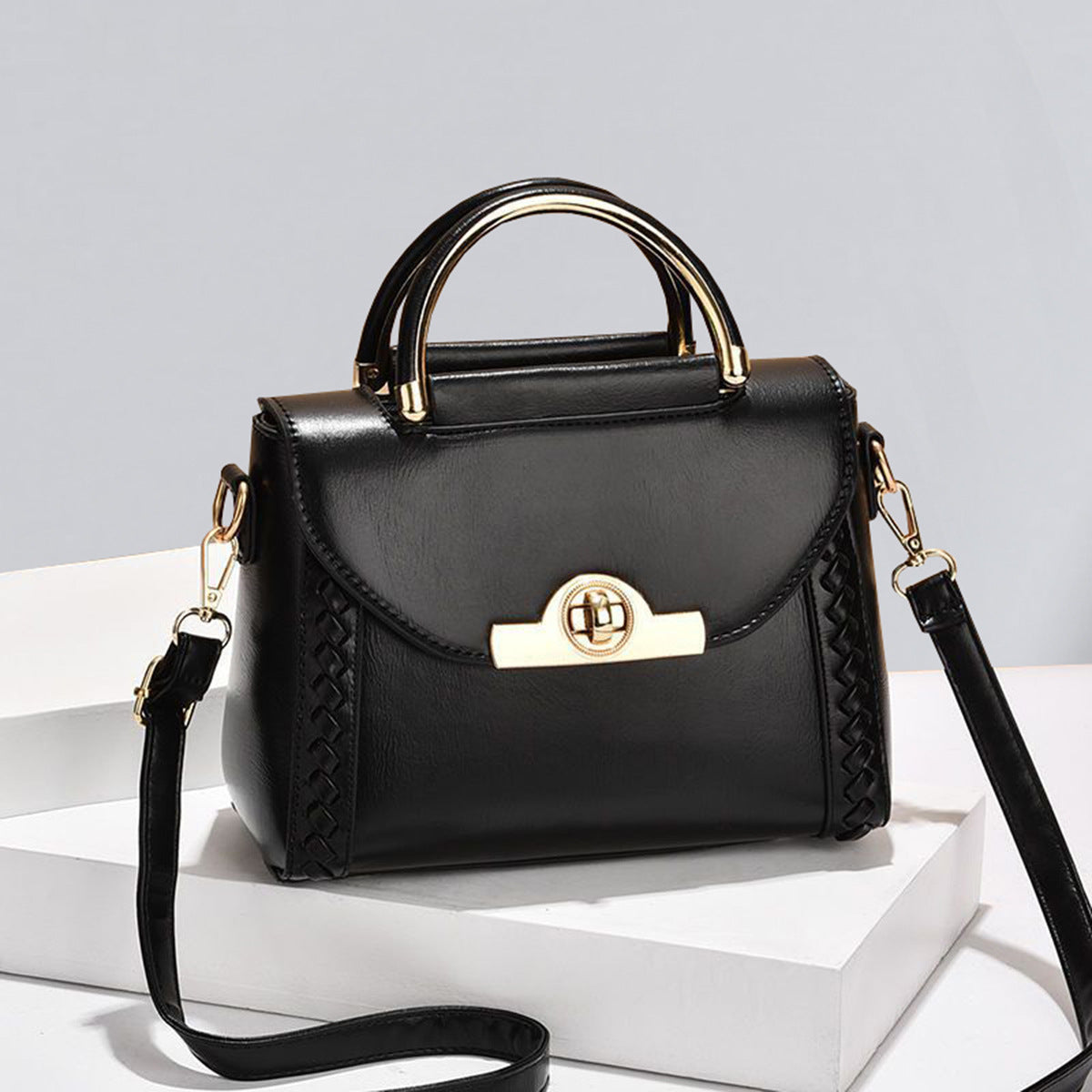 Women's Charming Trendy Woven Fashion Twist Shoulder Bags