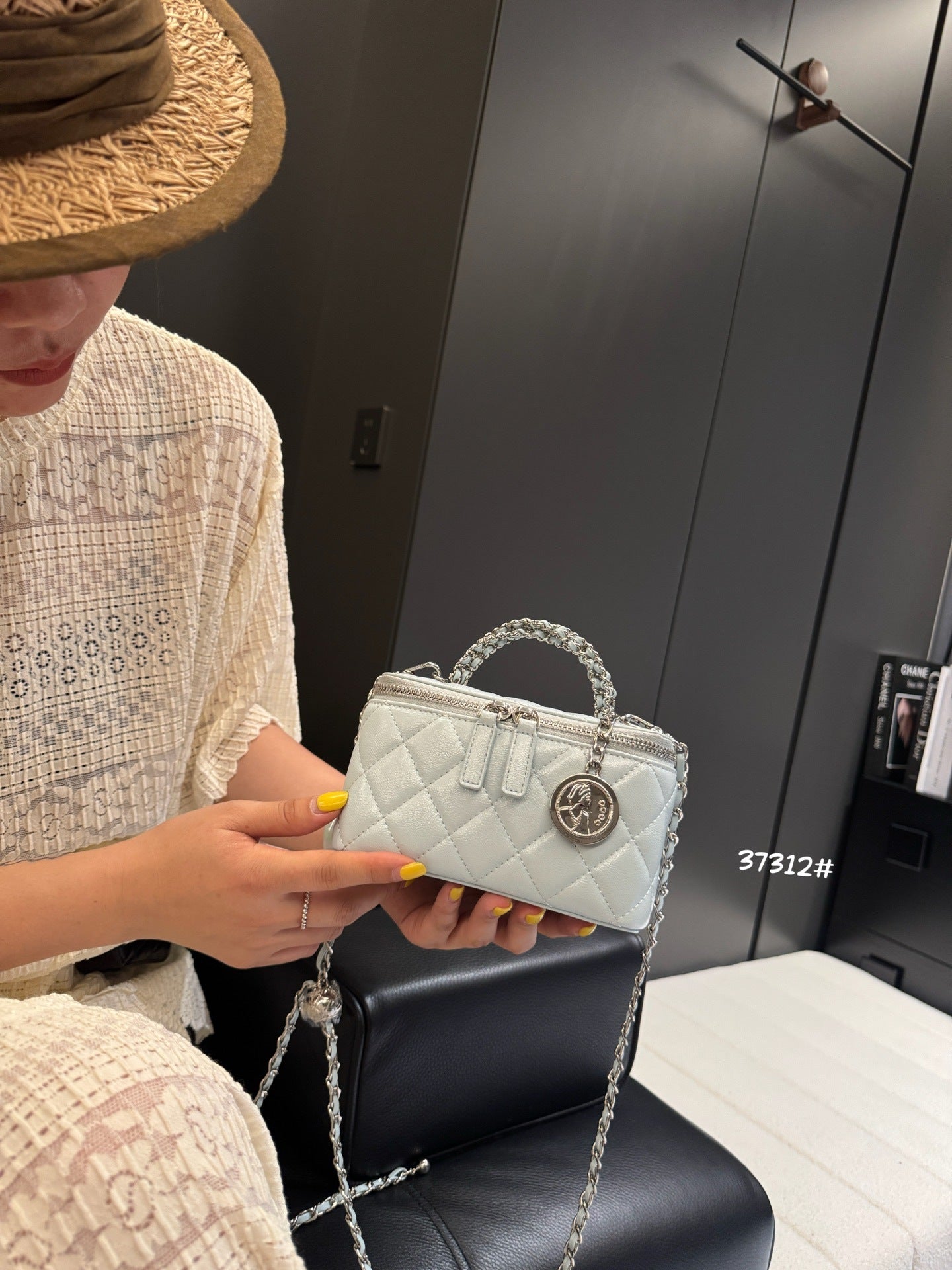 Women's Box Chain Summer Fashion Portable Crossbody Bags