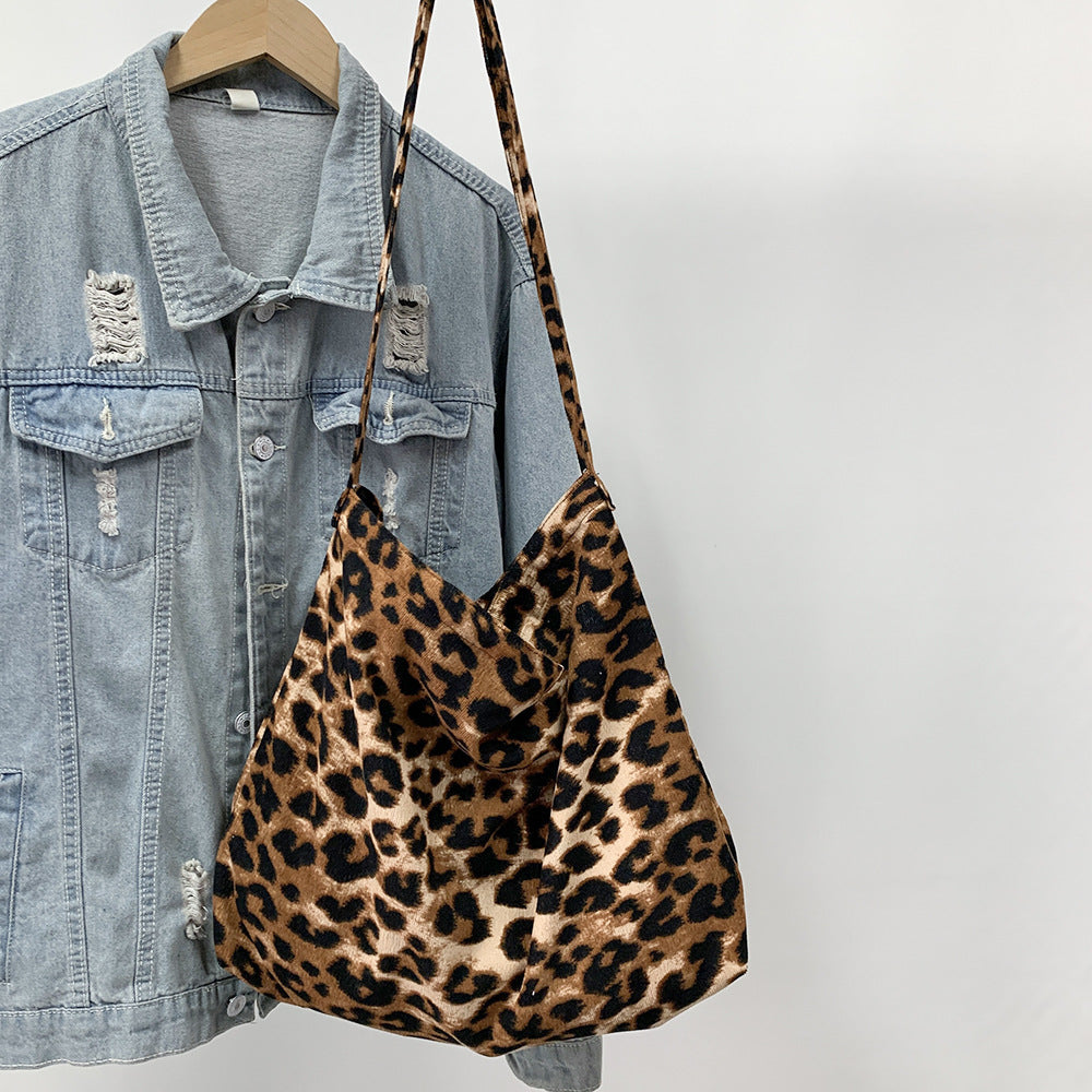Leopard Print With Large Capacity Zipper Crossbody Bags