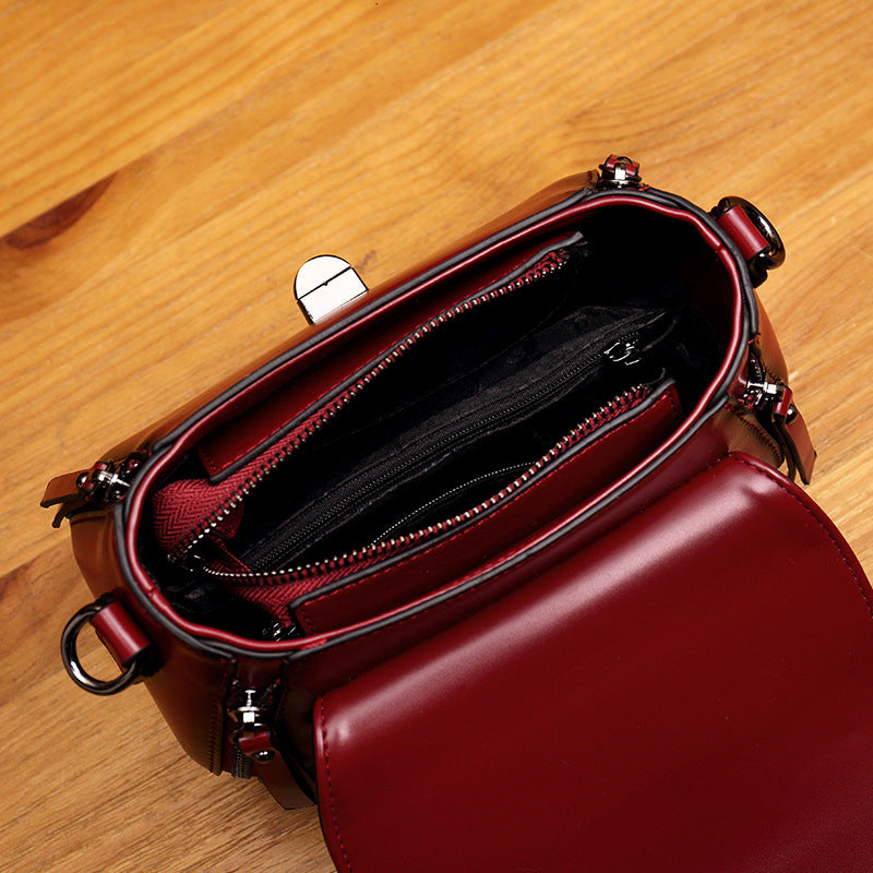 Women's Mature Elegant Retro Fashion Soft Leather Shoulder Bags