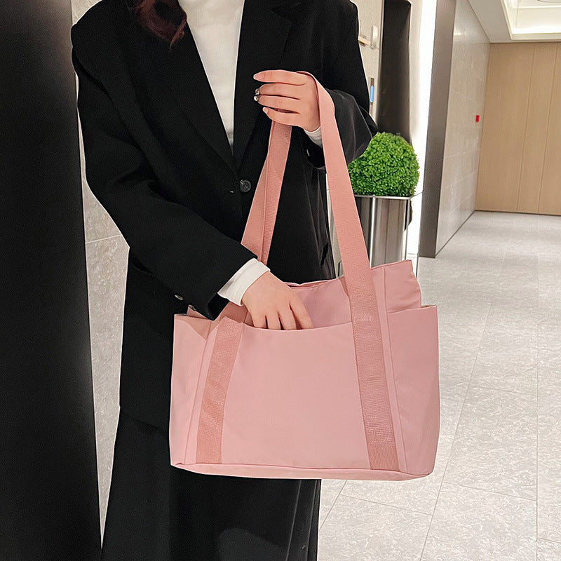 Women's Solid Color Large Capacity Simple Mummy Shoulder Bags