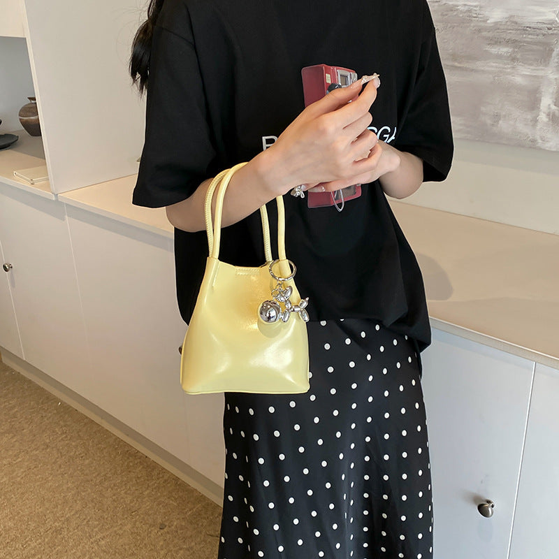 Women's Fashion Hand Holding Summer Trendy Simple Shoulder Bags