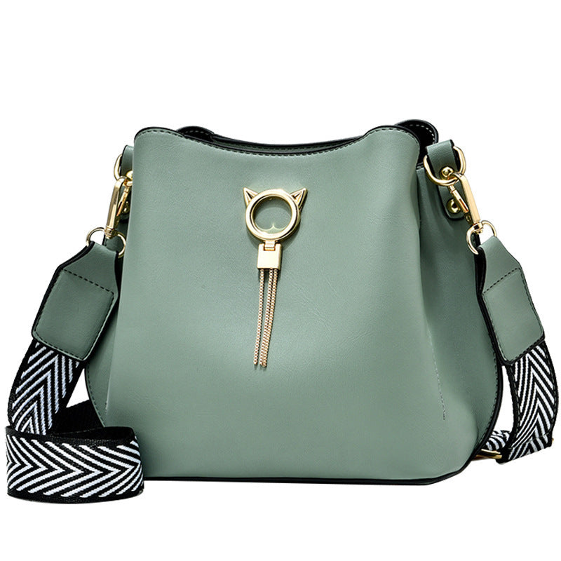 Women's Capacity Fashionable Korean Style Elegant Western Shoulder Bags