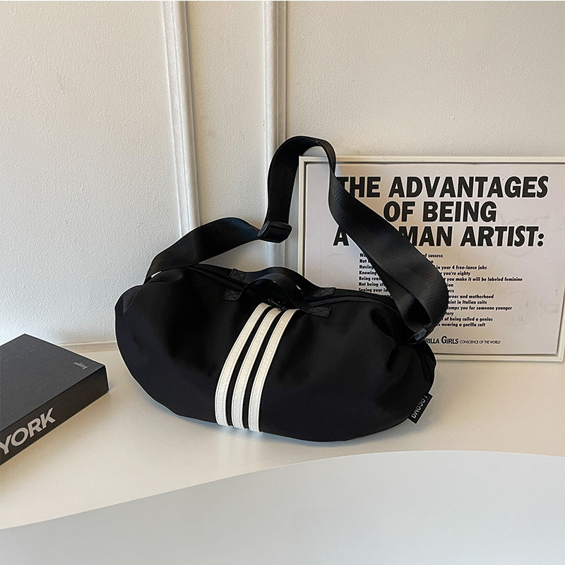 Women's Large Capacity Fashion Nylon Cloth Summer Leisure Short Distance Shoulder Bags