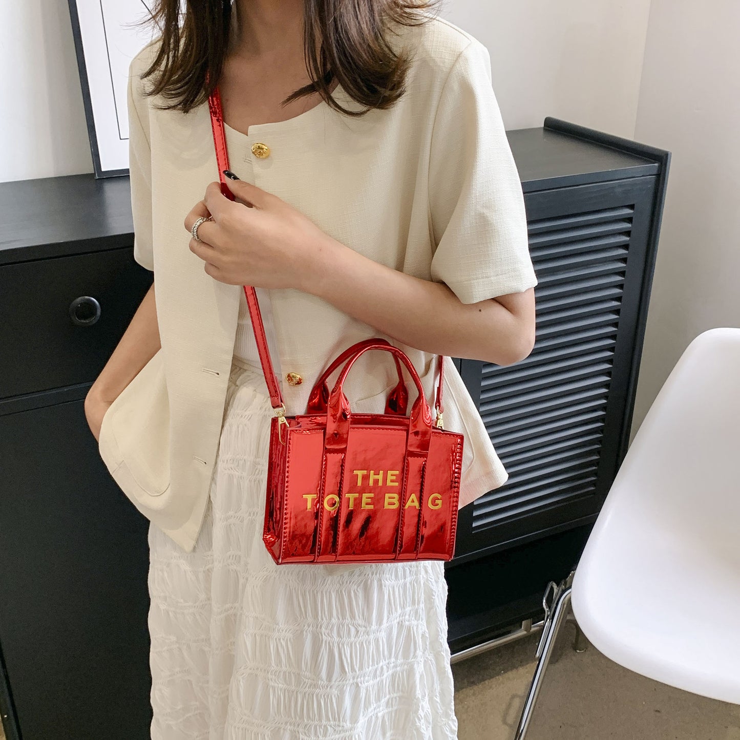 Women's Innovative Glossy High Versatile Quality Crossbody Bags
