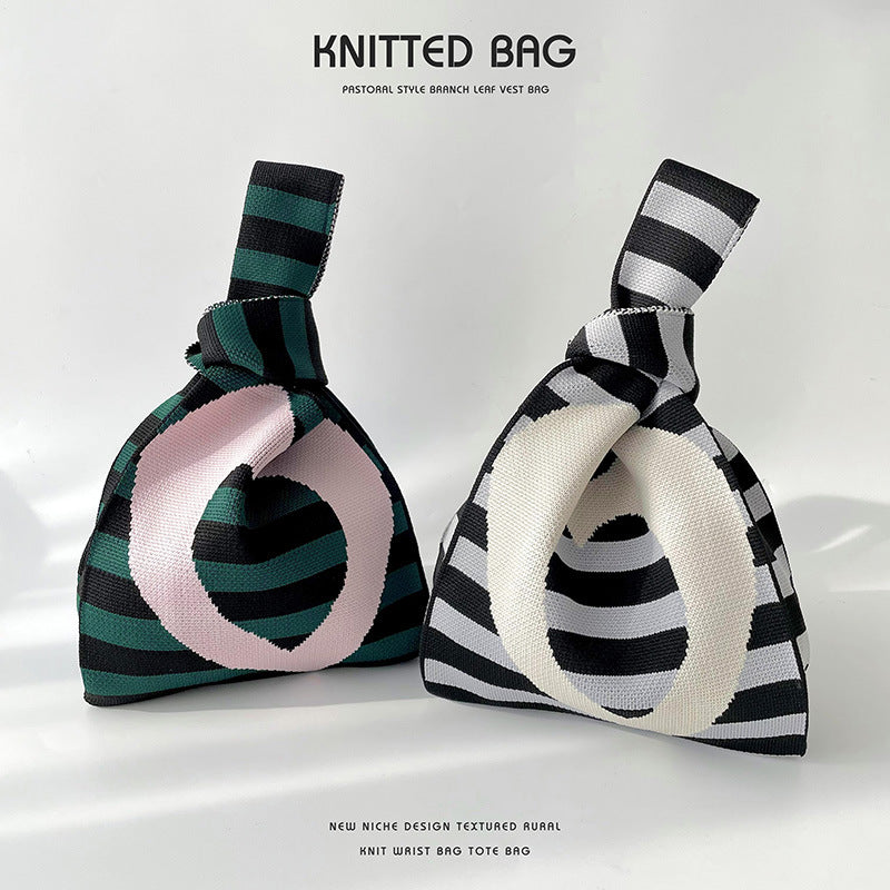 Design Striped Heart Knitted Versatile Large Shoulder Bags