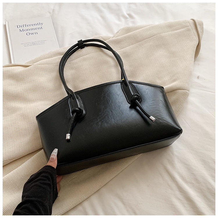 Women's Retro Large Capacity Commuter Fashionable Simple Bags