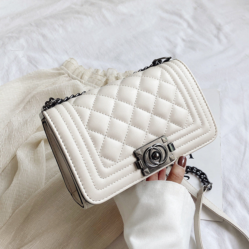 Women's Trendy Chic Rhombus Chain Western Style Shoulder Bags