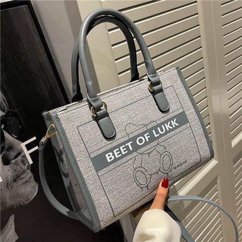 Women's Design Large Capacity Commuter Niche Portable Crossbody Bags