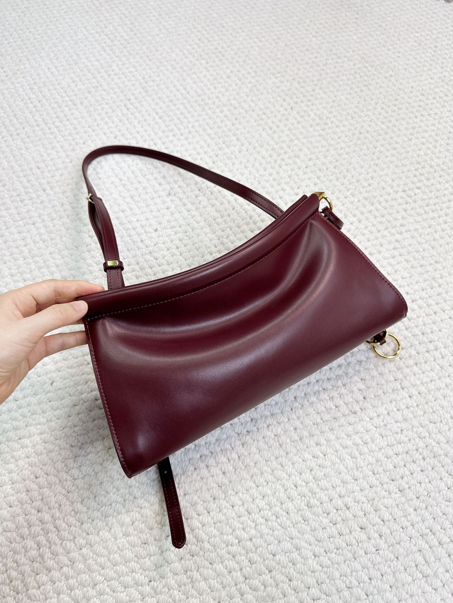 Pretty Genuine Leather Retro Baguette Underarm Bags