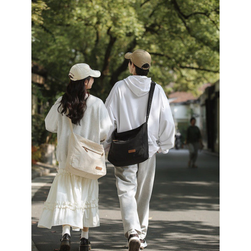 Women's & Men's & Trendy Style Simple Large Capacity Men's Messenger Bags