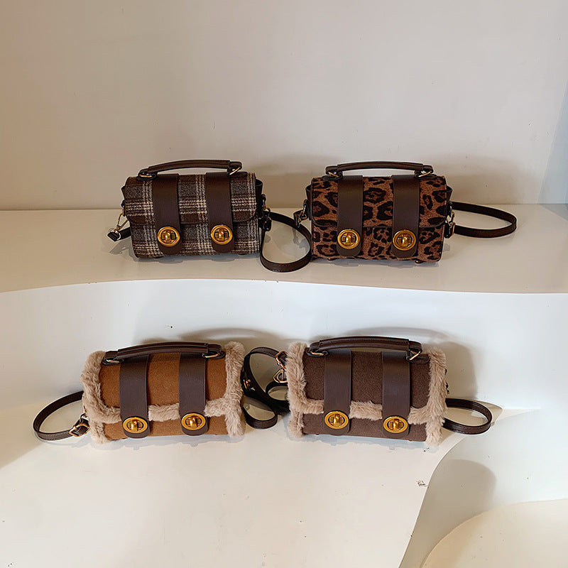 Niche Retro Fashion Plush Portable Boston Crossbody Bags