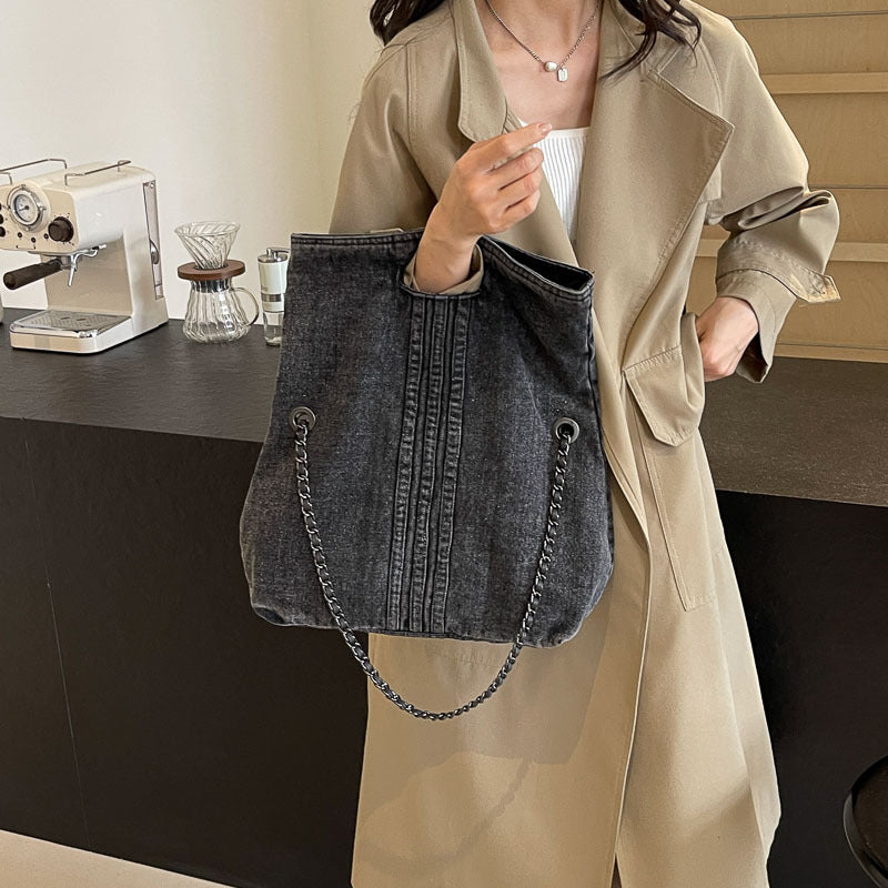 Women's Retro Style Denim Chain One Commuter Handbags