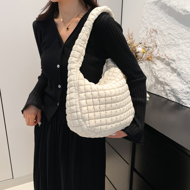 Style Fashionable Pleated Cloud Niche Bubble Shoulder Bags