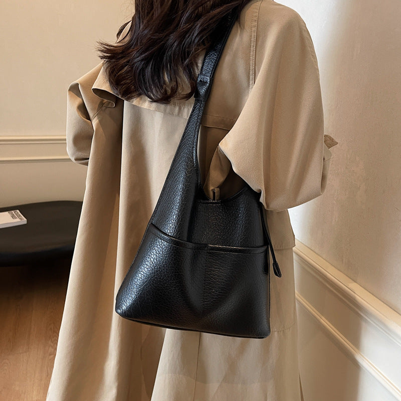 Women's Simple High-grade Large Capacity Totes Retro Trendy Bags