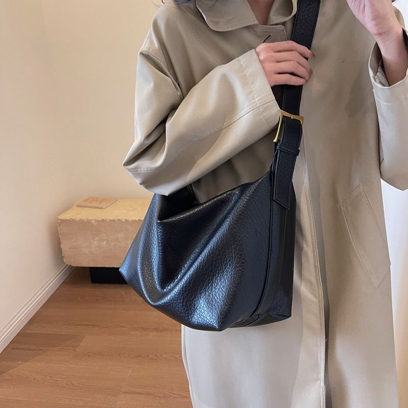 Women's Fashionable High-grade Texture Minority Commuter Large Crossbody Bags