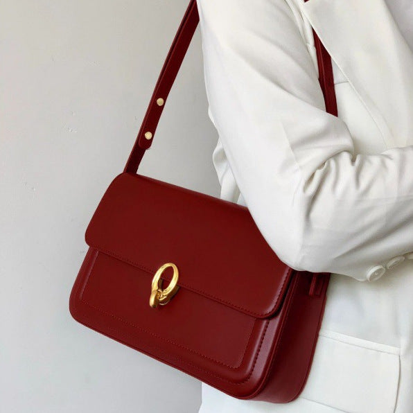 Women's French Entry Lux Retro Red Underarm Armpit Bags