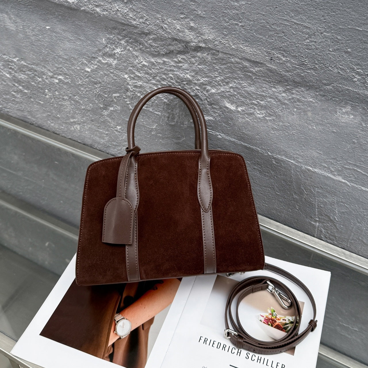 Glamorous Retro Suede Boston Cattle Batch Bags