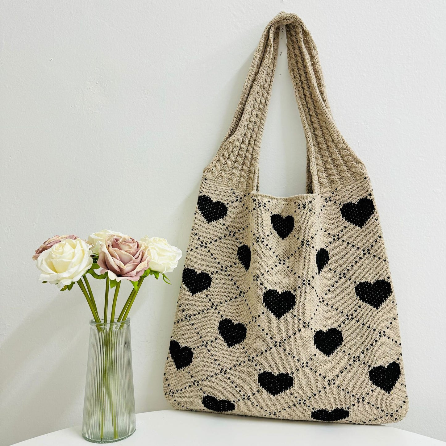 Women's Shopping Knitted Love Pattern Woven Shoulder Bags