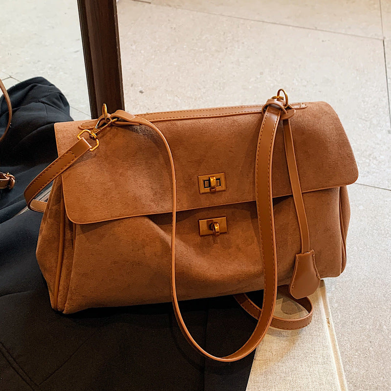 Women's Large Capacity Fashion Retro Commuter High-grade Shoulder Bags