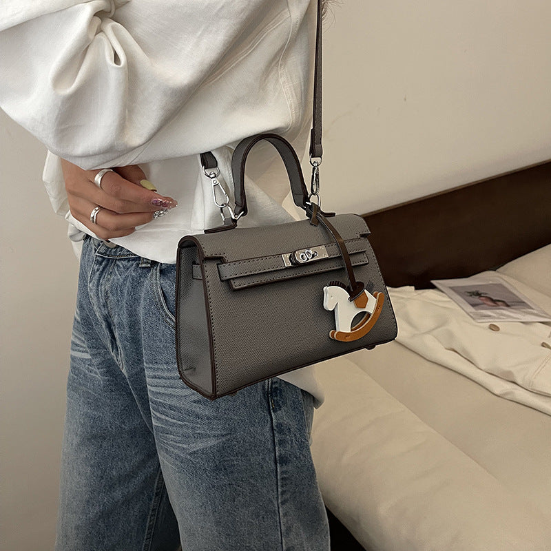 Women's Light Luxury Minority Spring Fashion Temperament Shoulder Bags