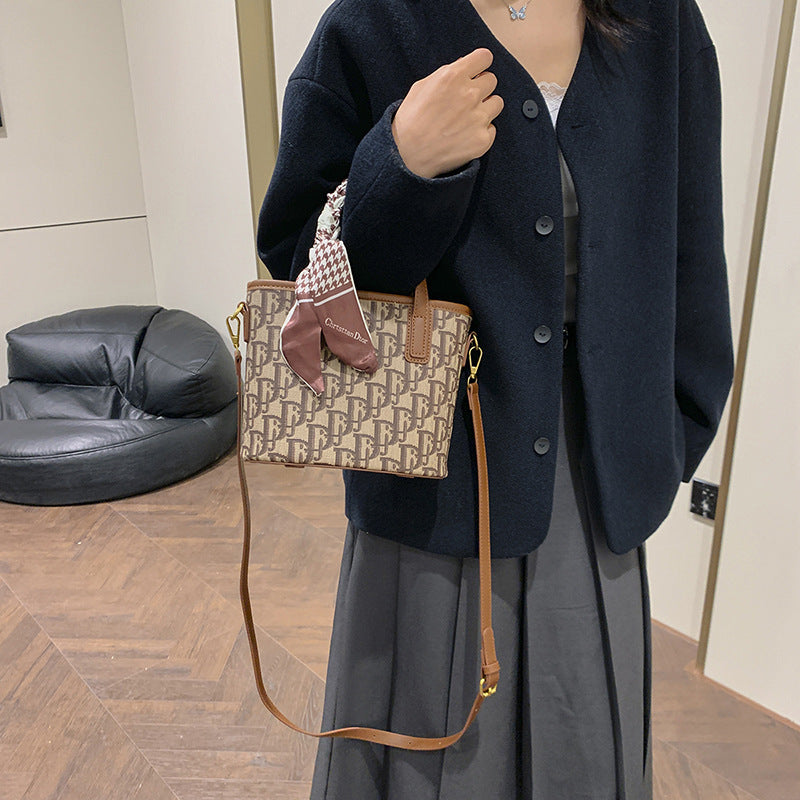 Women's High-grade Portable Silk Scarf Presbyopic Commuter Shoulder Bags