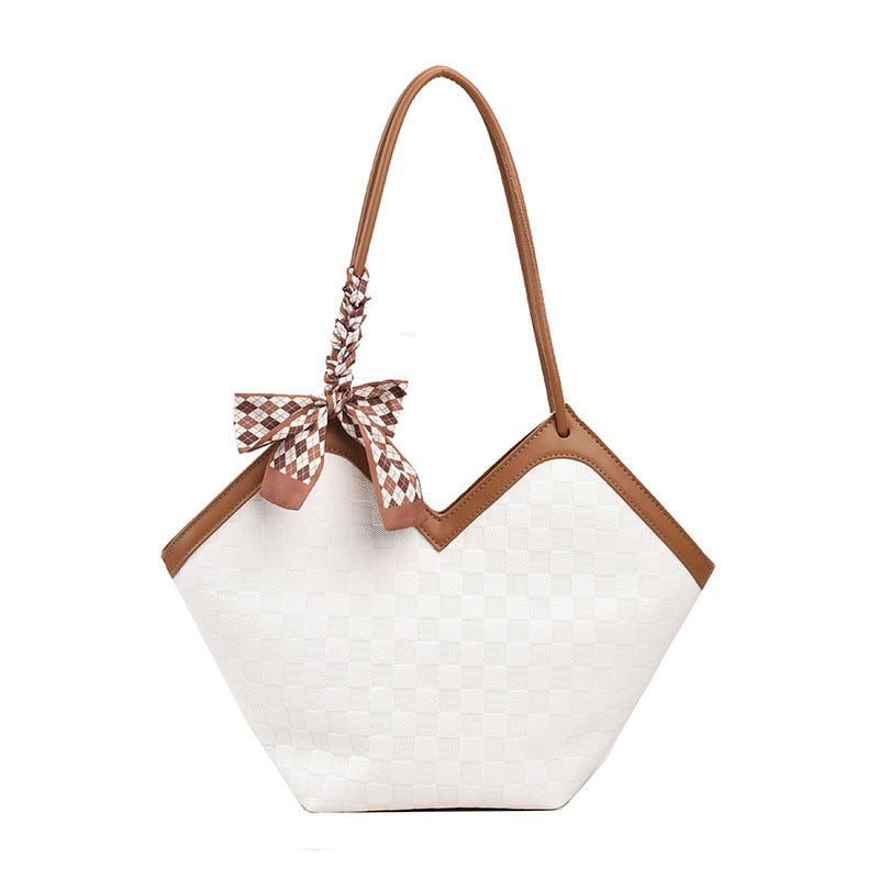 Women's High-grade Large Capacity Fashion Commuter Retro Tote Bags