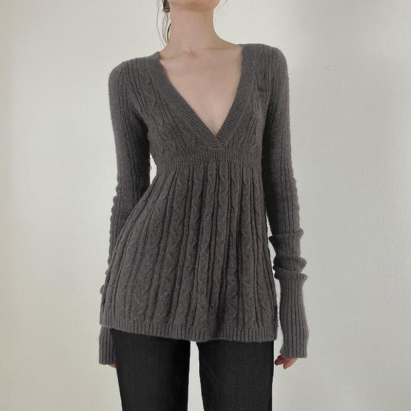 Women's Hot Retro Twist Design Tight Waist Slimming Sweaters