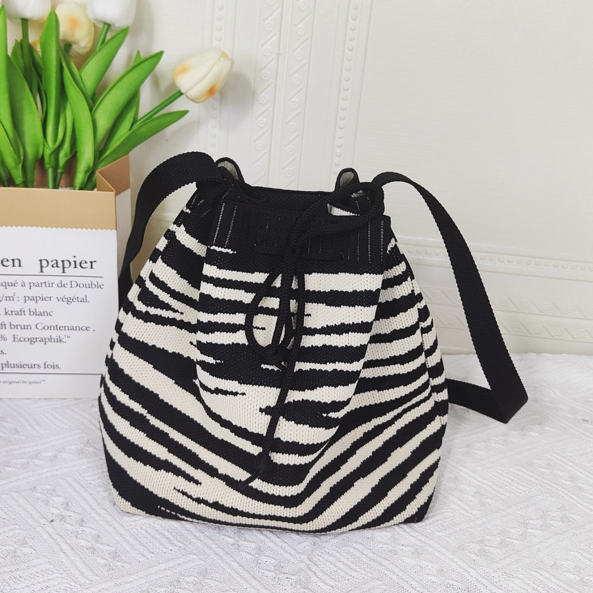 Knitted Love Early Autumn Fresh Simple Crossbody Bags