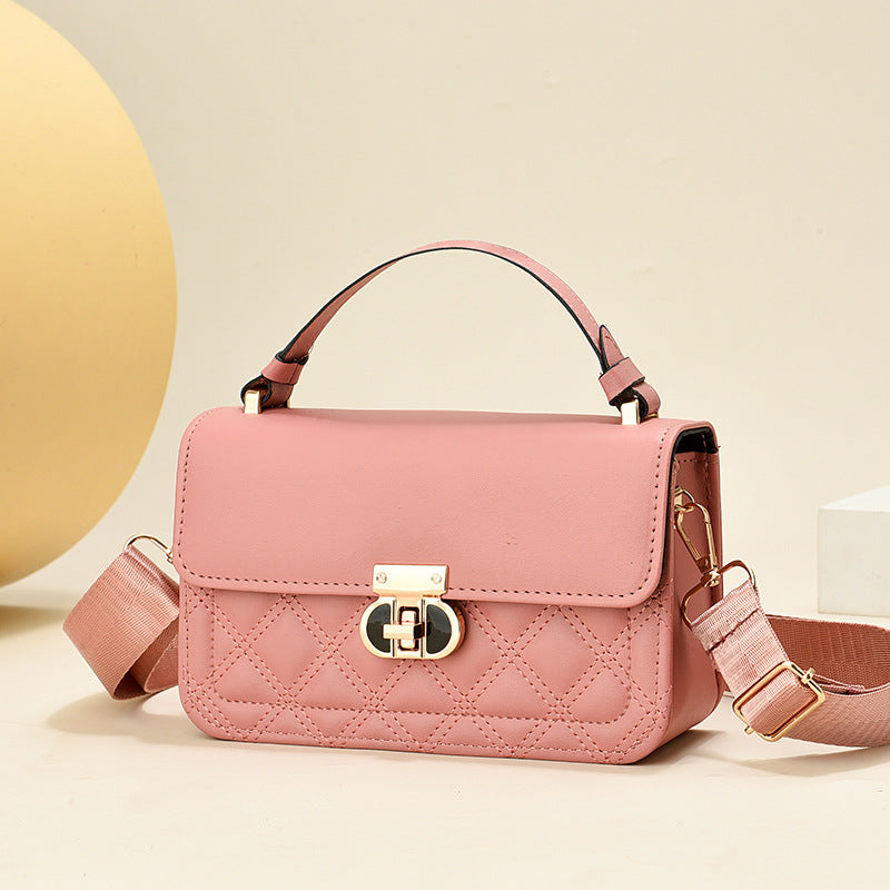 Women's High-grade Commute Rhombus Portable Underarm Classic Bags