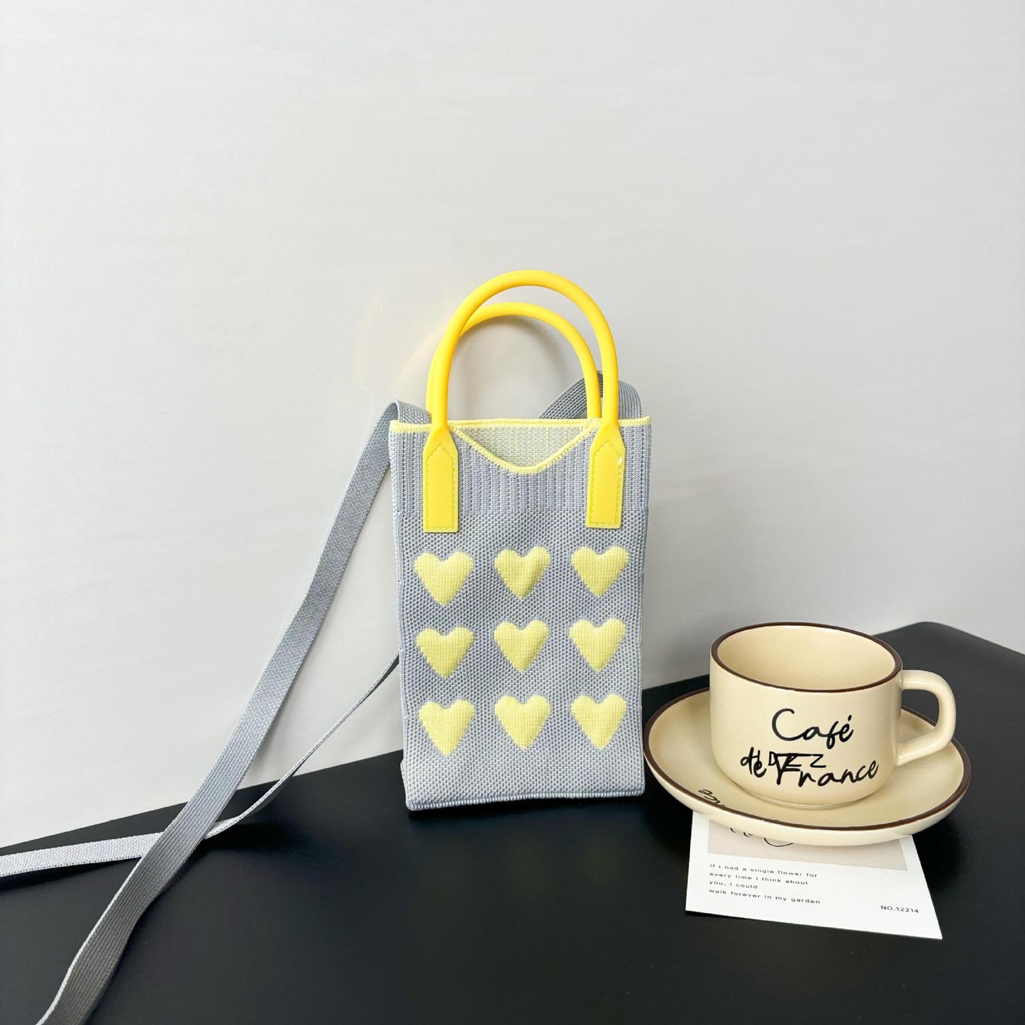 Dopamine High Sense Minority Knitted Korean Phone Bags