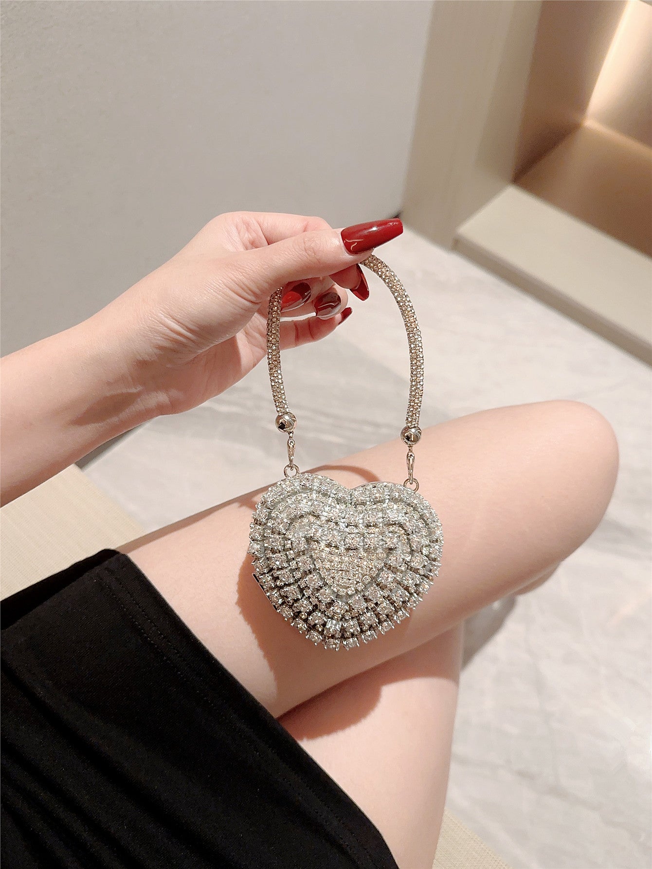 Women's Mini Peach Heart Diamond Dinner Chain Party Evening Bags